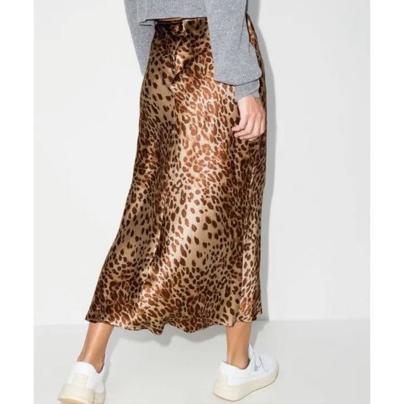 REFORMATION PRATT SKIRT - Picture 4 of 4